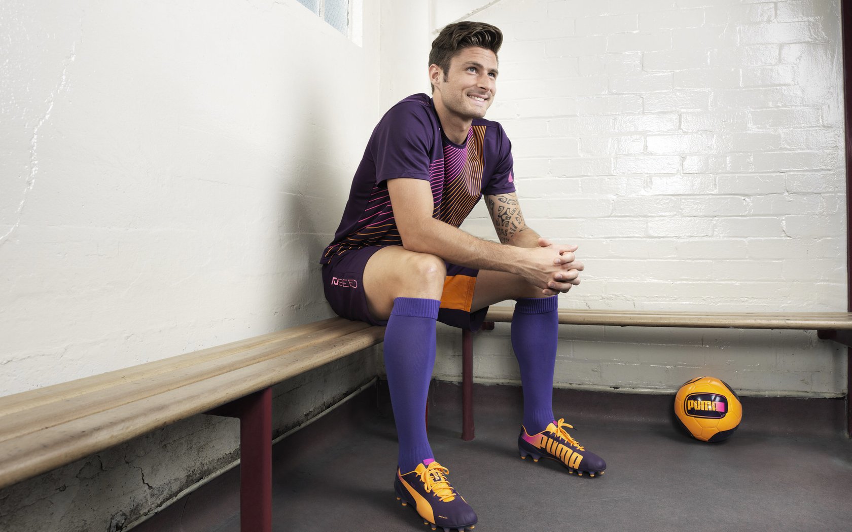 开云注册网址-【电子判罚的争议】VAR是否降低了裁判误判率？，var裁判有几个